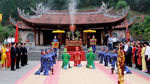 DenHung 5 LeHoi LHU