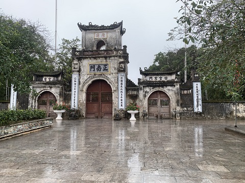 Tran 01 NghiMon LHU