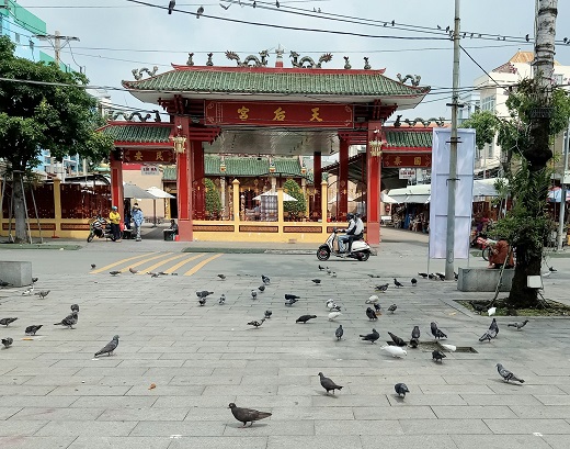 BinhDuong 02 ChuaBaThienHau LHU